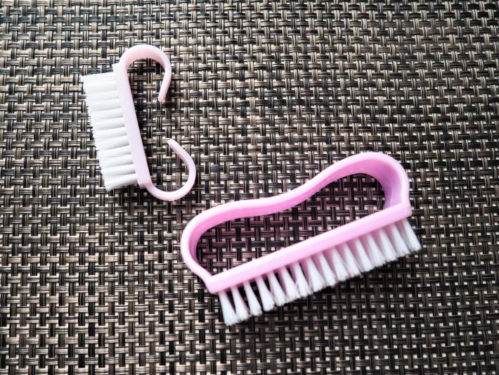 「ネイルブラシ」