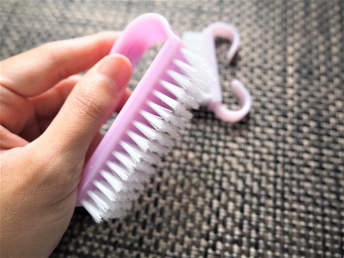 「ネイルブラシ」