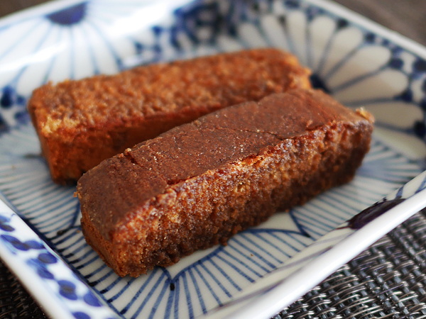 黒棒本舗「やわらか黒棒　「福大黒」」1190円（１袋8個入×3袋）