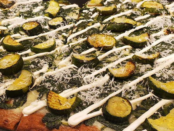 東京・表参道「低糖質ピザ専門店SONOBON」