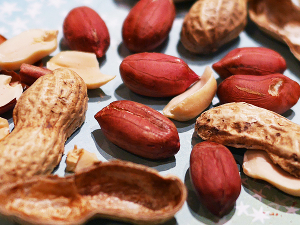 ピーナッツはナッツではなく、豆。ナッツ以上の嬉しい美容効果とは…