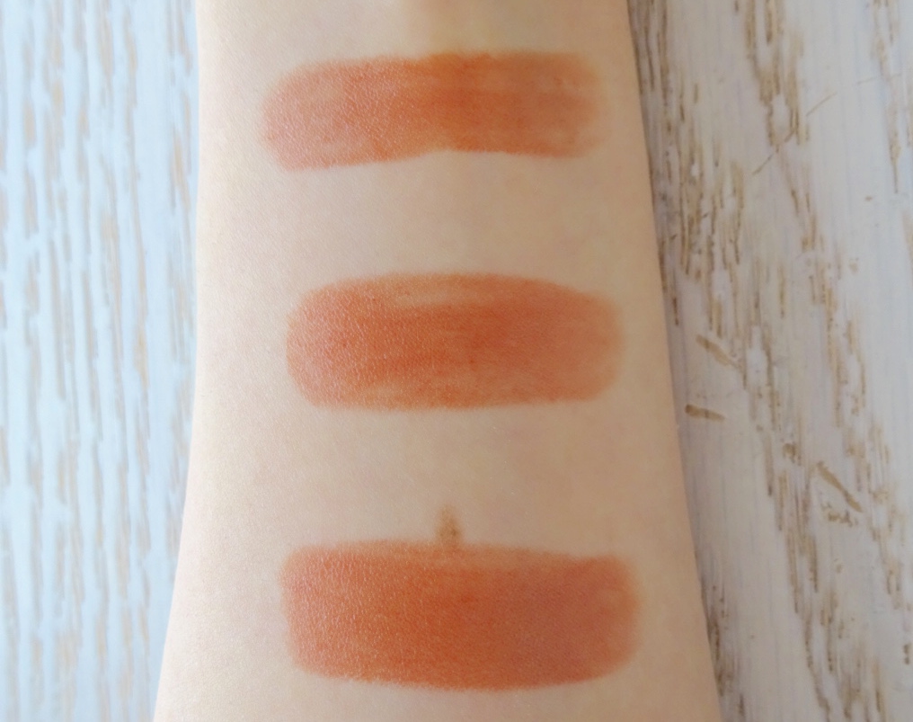 キャンメイク「No.04 キャラメルテラコッタ」800円