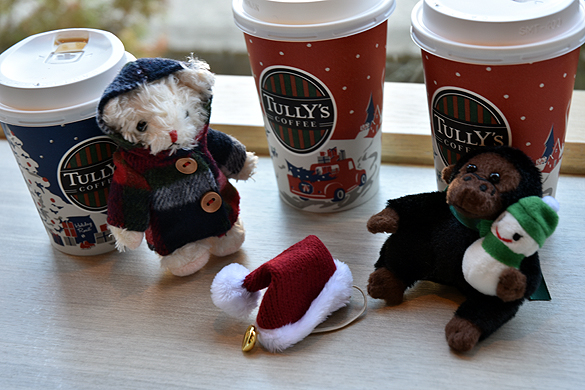 スタバ＆タリーズの季節限定ドリンク飲み比べ　クリスマス仕様のゴリーズ＆ベアフル(R)