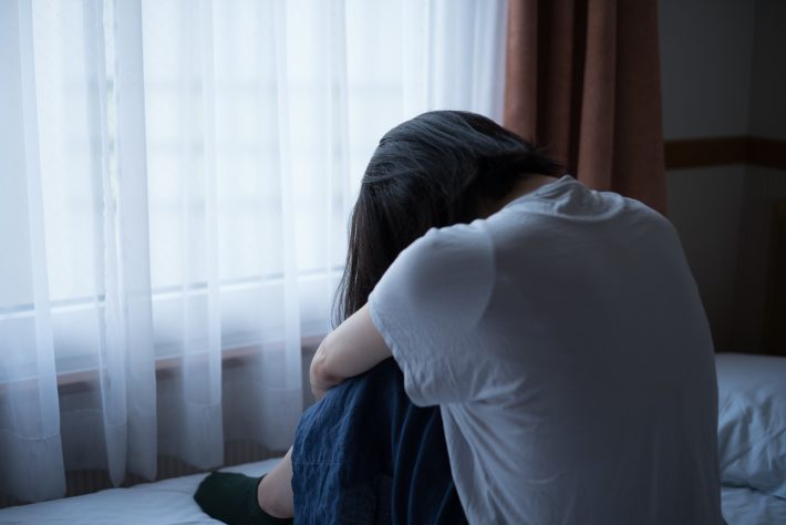 不倫相手と破局してヘコむ幼馴染