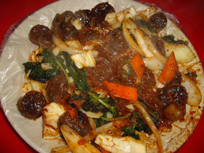 実際に食べてお腹を壊した「スンデ」の思い出写真