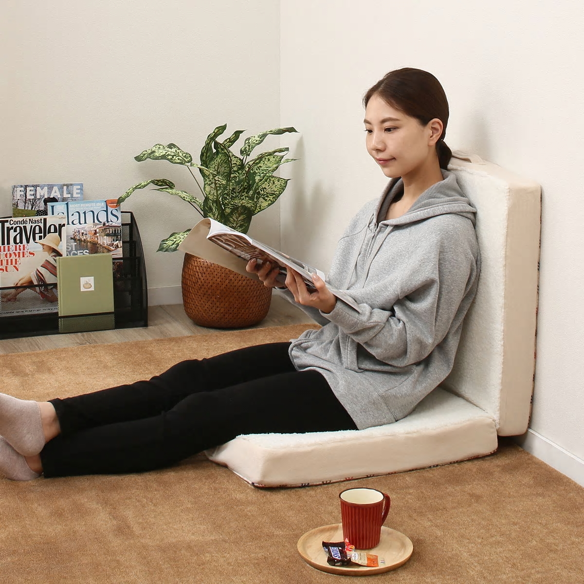 「3WAYフロアクッション」2,769円