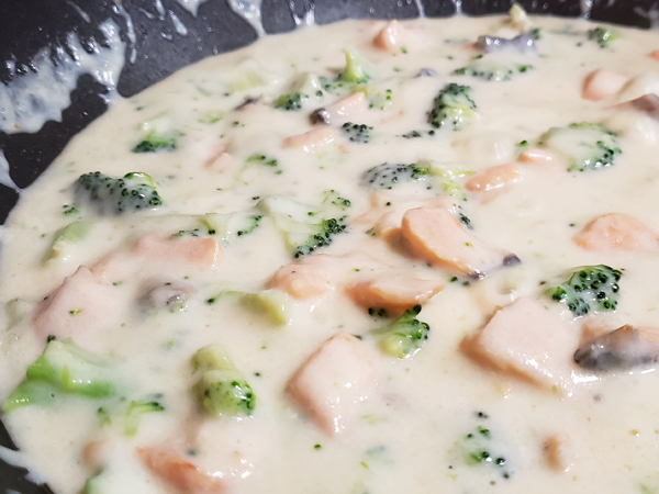 ポイントは材料選びだけ！ 超カンタンなのに名店級「サーモンクリームパスタ」の作り方