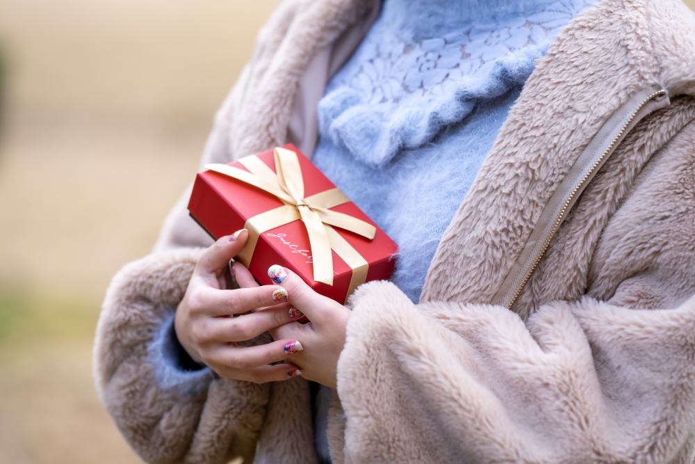 バレンタイン　女性　チョコ