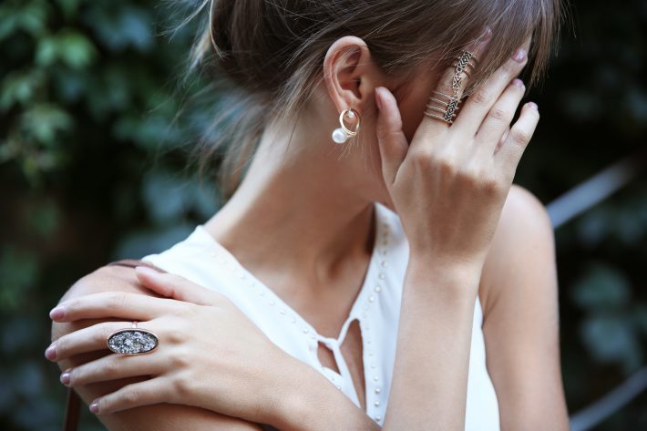 ノリと勢いで軟骨にピアスを開ける