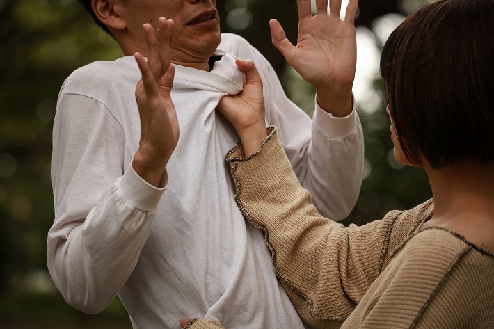 ブチギレた母、不倫相手のもとへ