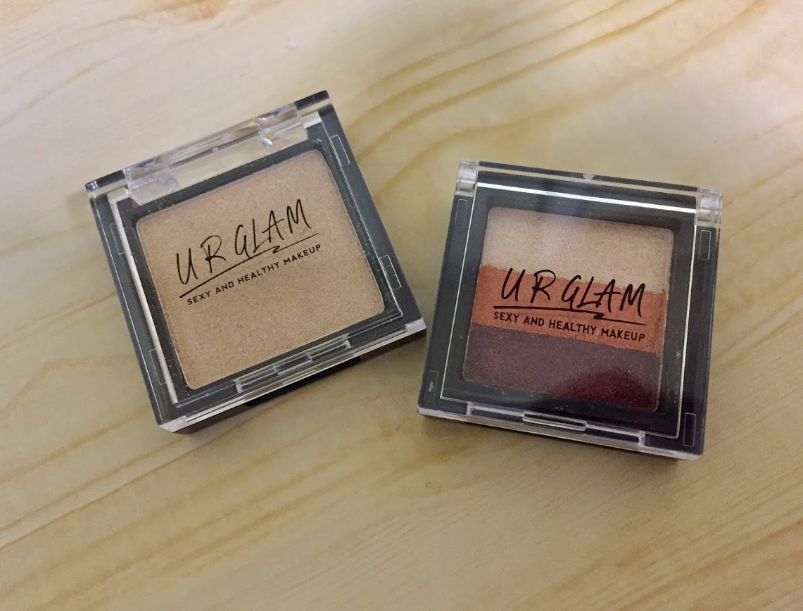 パウダーアイシャドウ シャンパンベージュ（パールラメ）100円、グラーデーションアイシャドウ オレンジ 100円　ダイソーのコスメブランド「U R GLAM（ユーアーグラム）」
