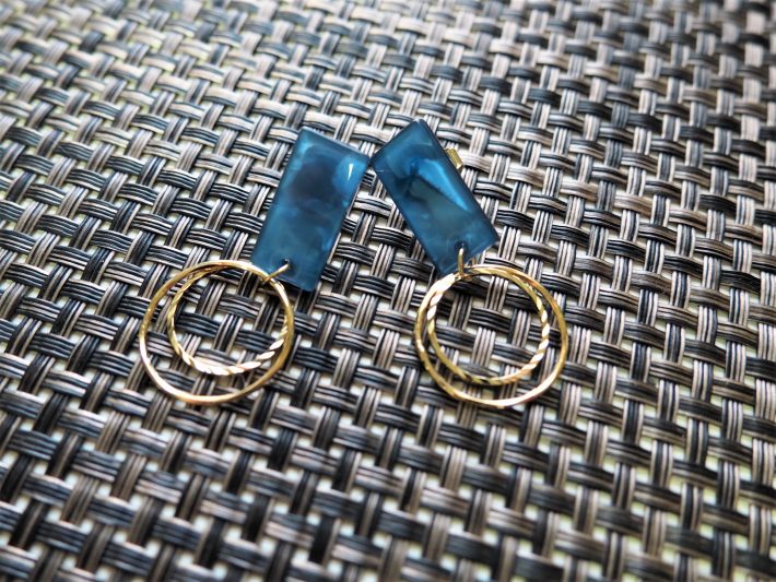 シンプルなファッションのアクセントに◎