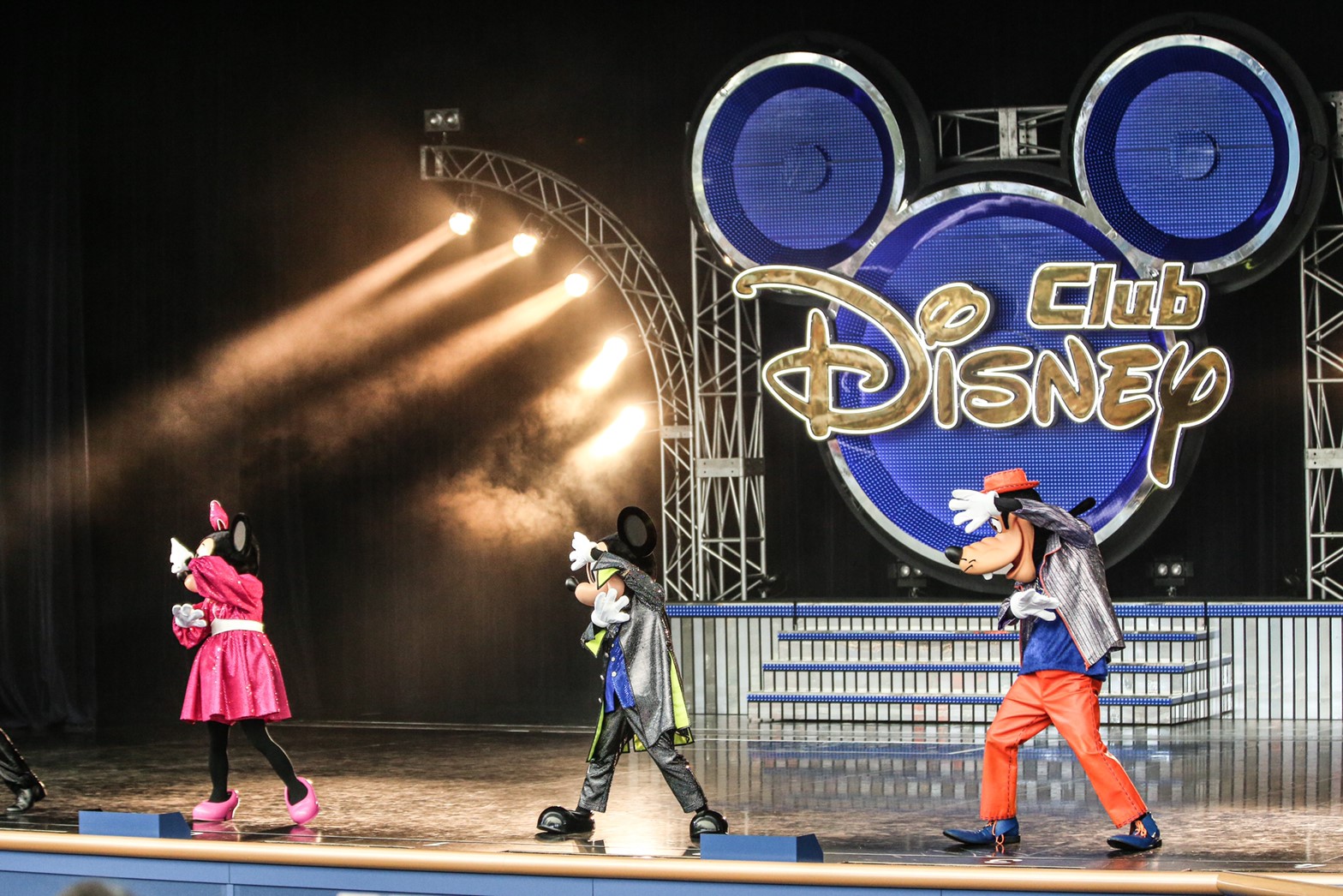 東京ディズニーランドで実施中のミニーマウスが主役の特別プログラム「ベリー・ベリー・ミニー！」