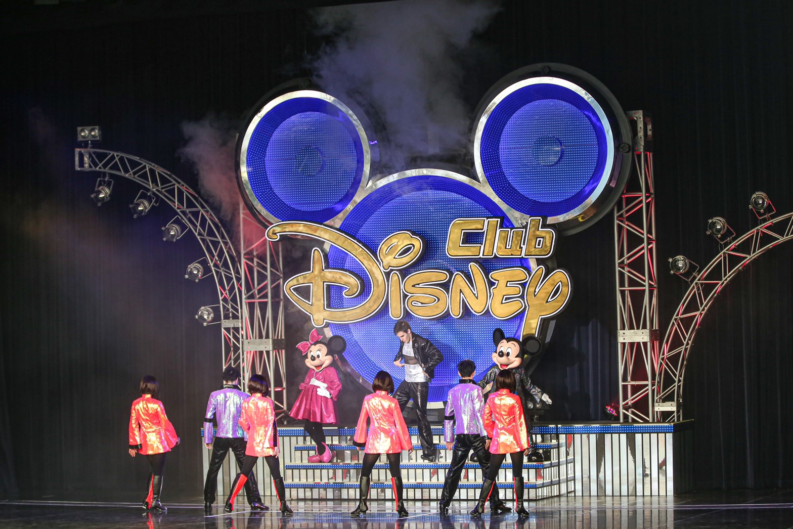 東京ディズニーランドで実施中のミニーマウスが主役の特別プログラム「ベリー・ベリー・ミニー！」