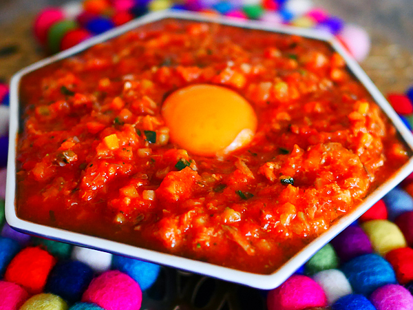 鯖味噌トマトのコク旨煮込み