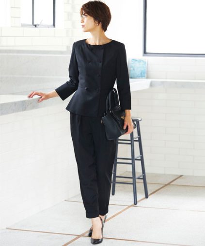 質問14ブラックフォーマル