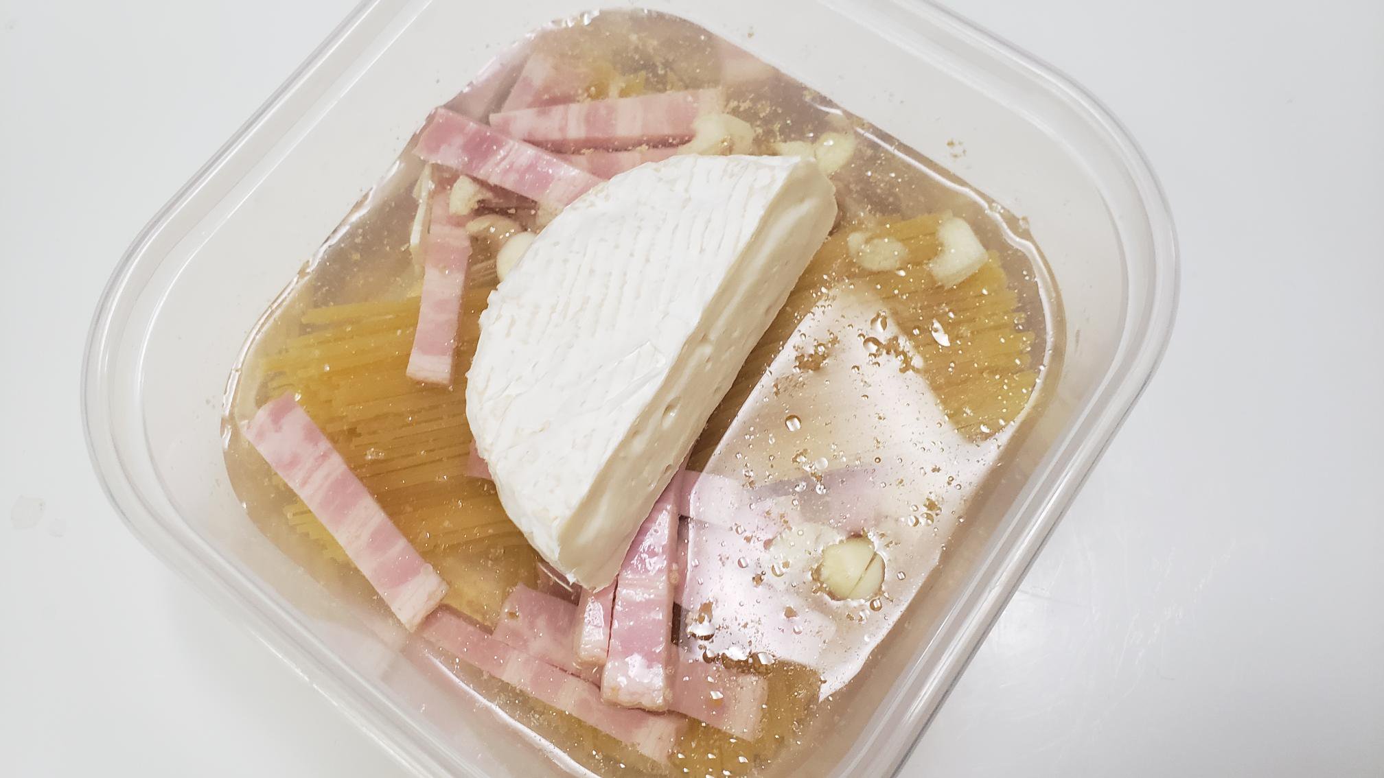 半熟カマンベールカルボナーラ