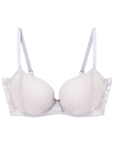 ダブルベーシック「ブラジェニック スムージング」3,600円～