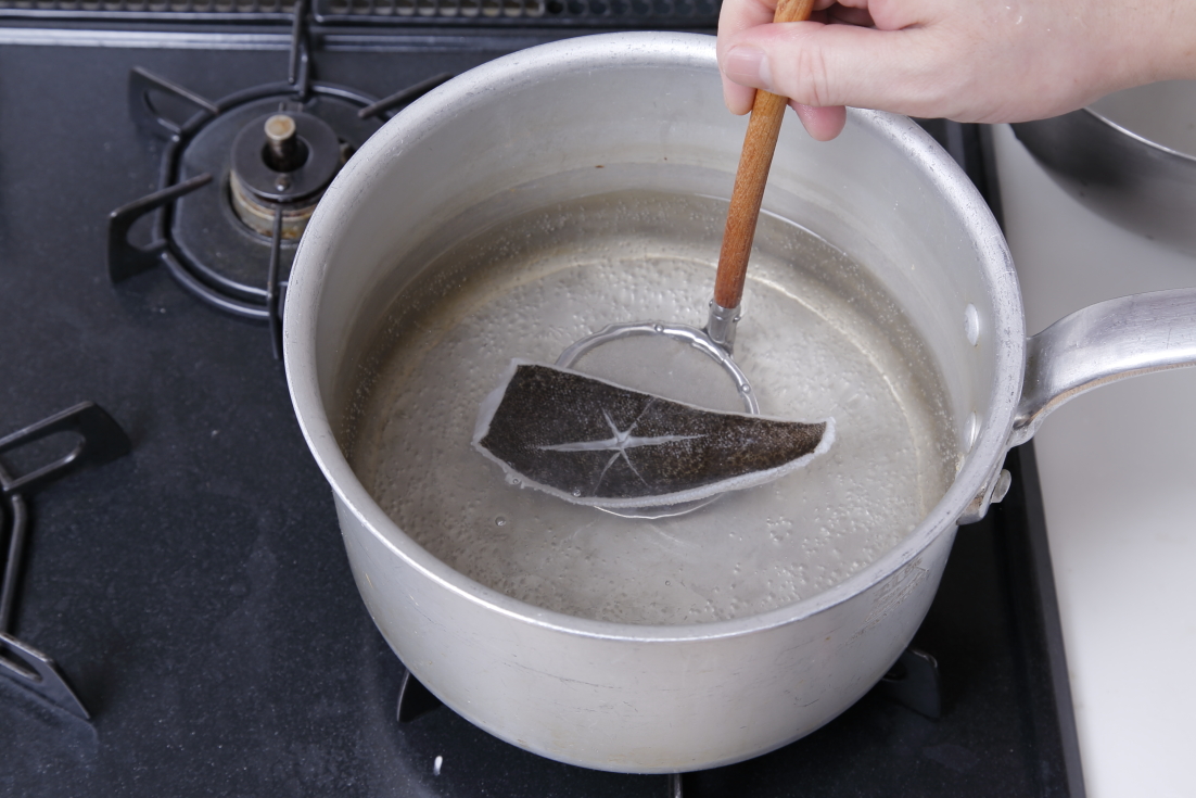 『伝説の家政夫たけとさんが教える修行いらずの料理人ごはん』（KADOKAWA）