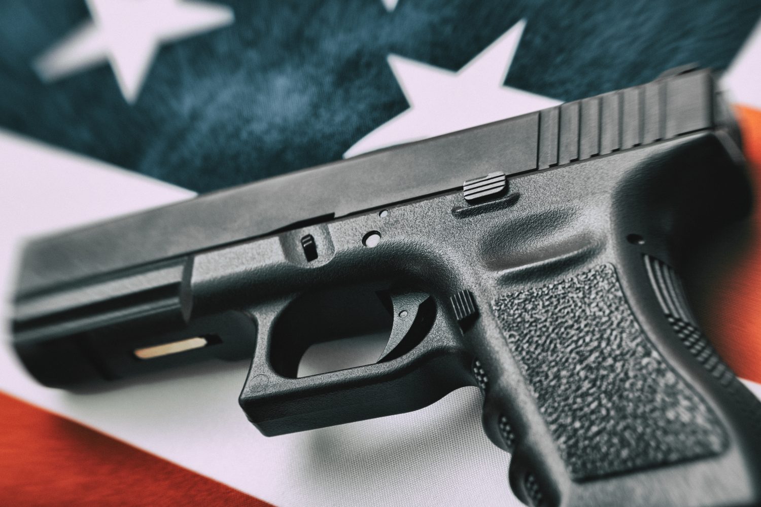 経済の悪化で治安も悪化？ 「銃」