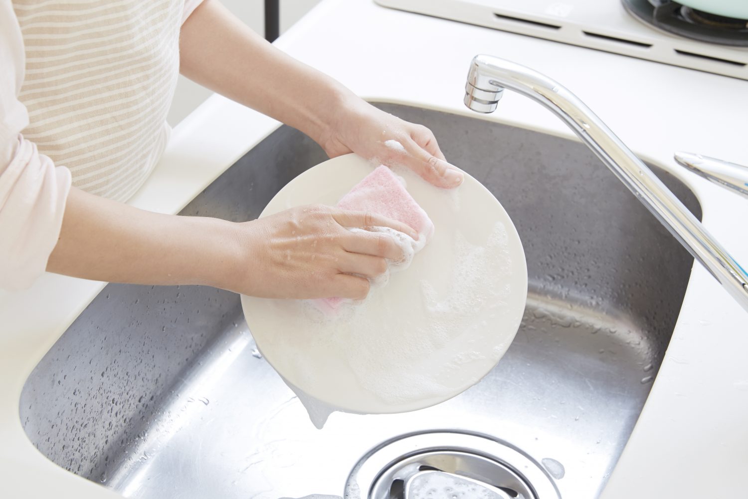 食後は軽い運動で糖化ケア