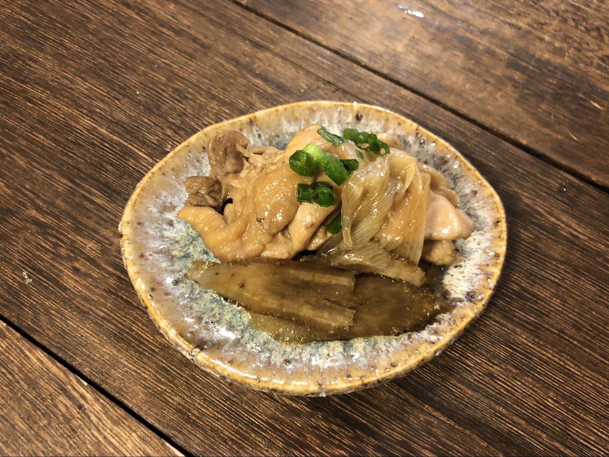 すき焼きのタレでできる「鶏ごぼう」