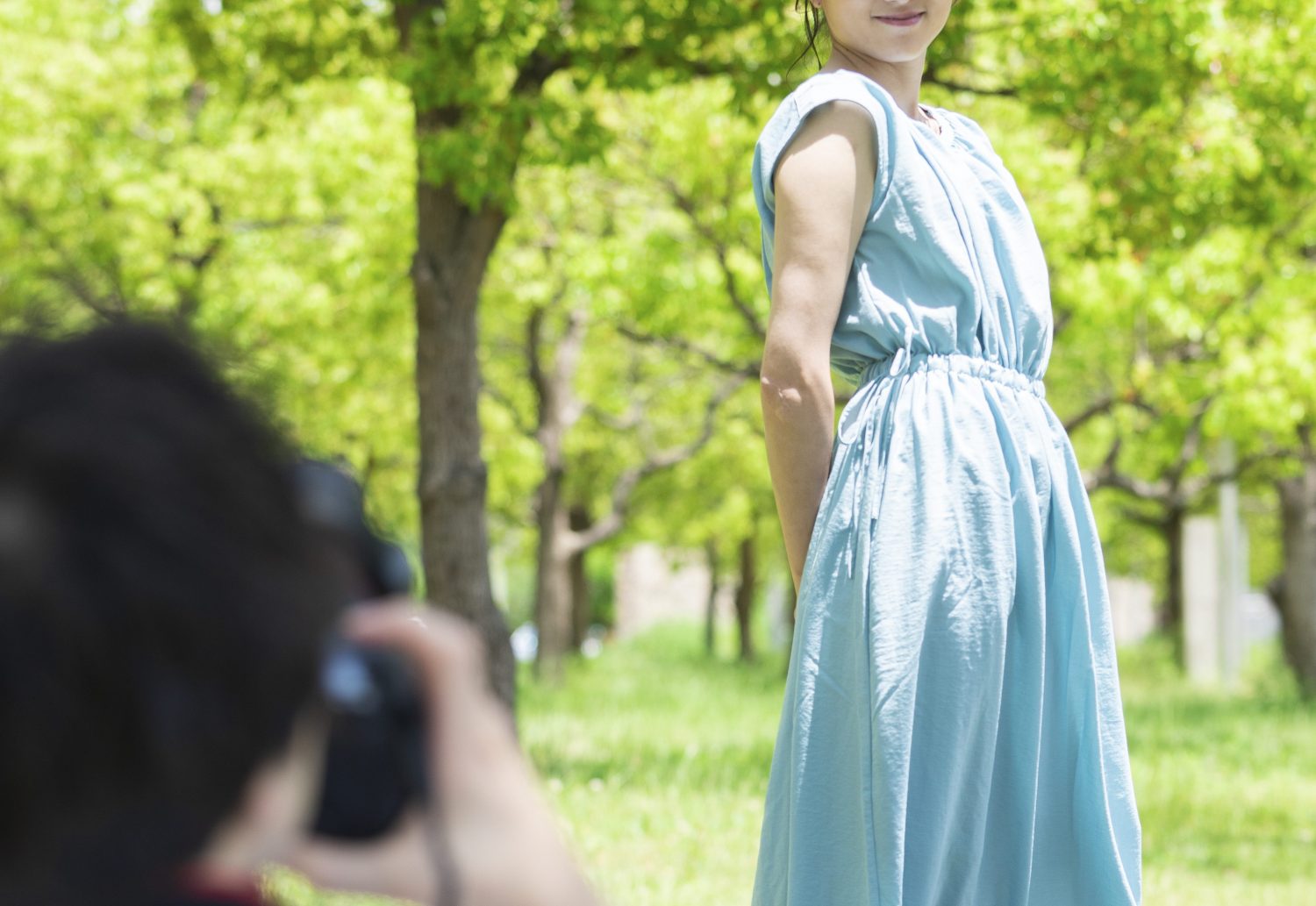 女ばっかの職場で、読モをやってることがバレた…どうなる人間関係?!