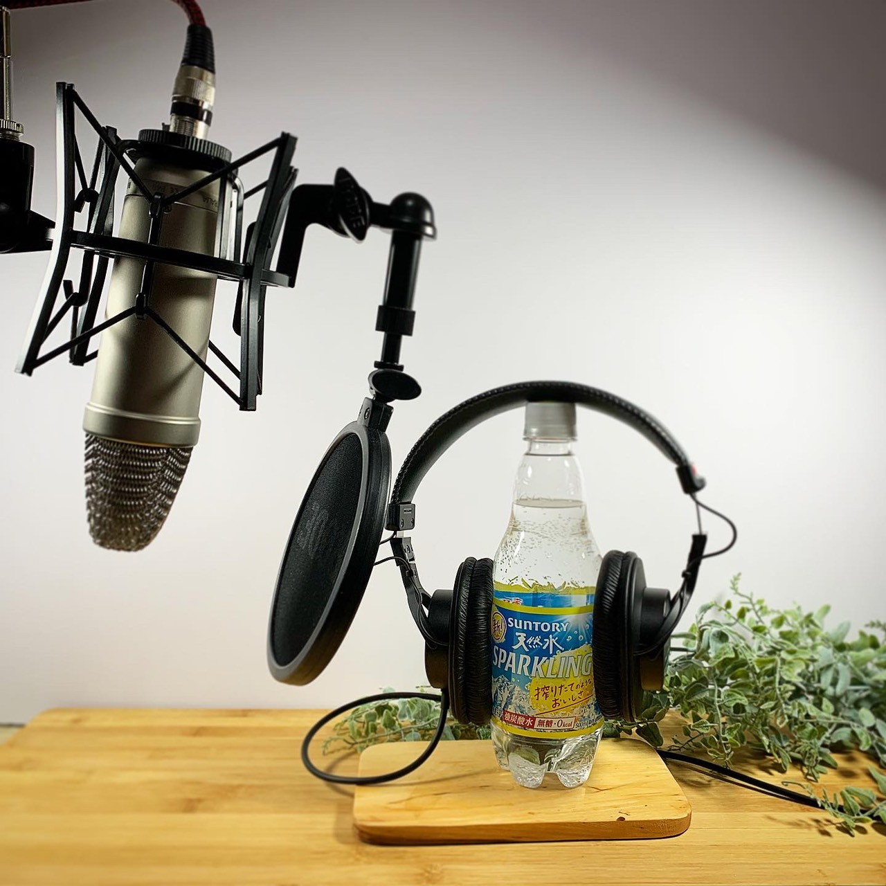 サントリー天然水スパークリング レモン