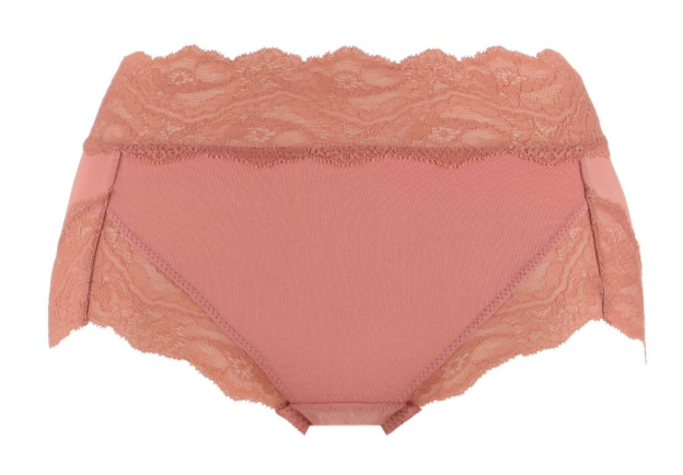 トリンプ「SO SOFT7200 はきこみ深めショーツ」