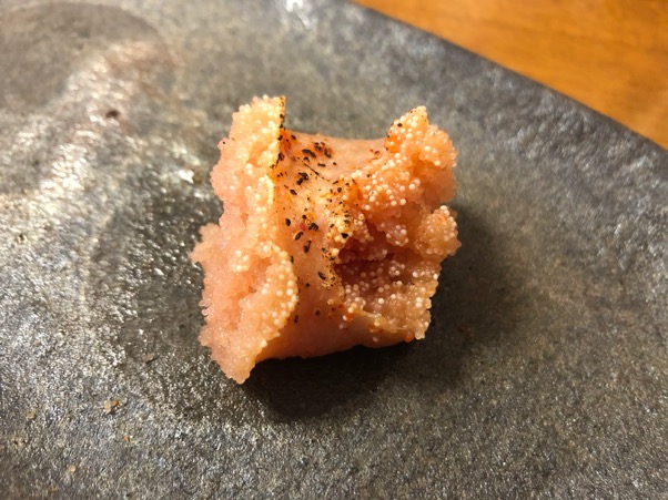 明太子や〆サバなど定番食材を炙ってみた！・明太子完成