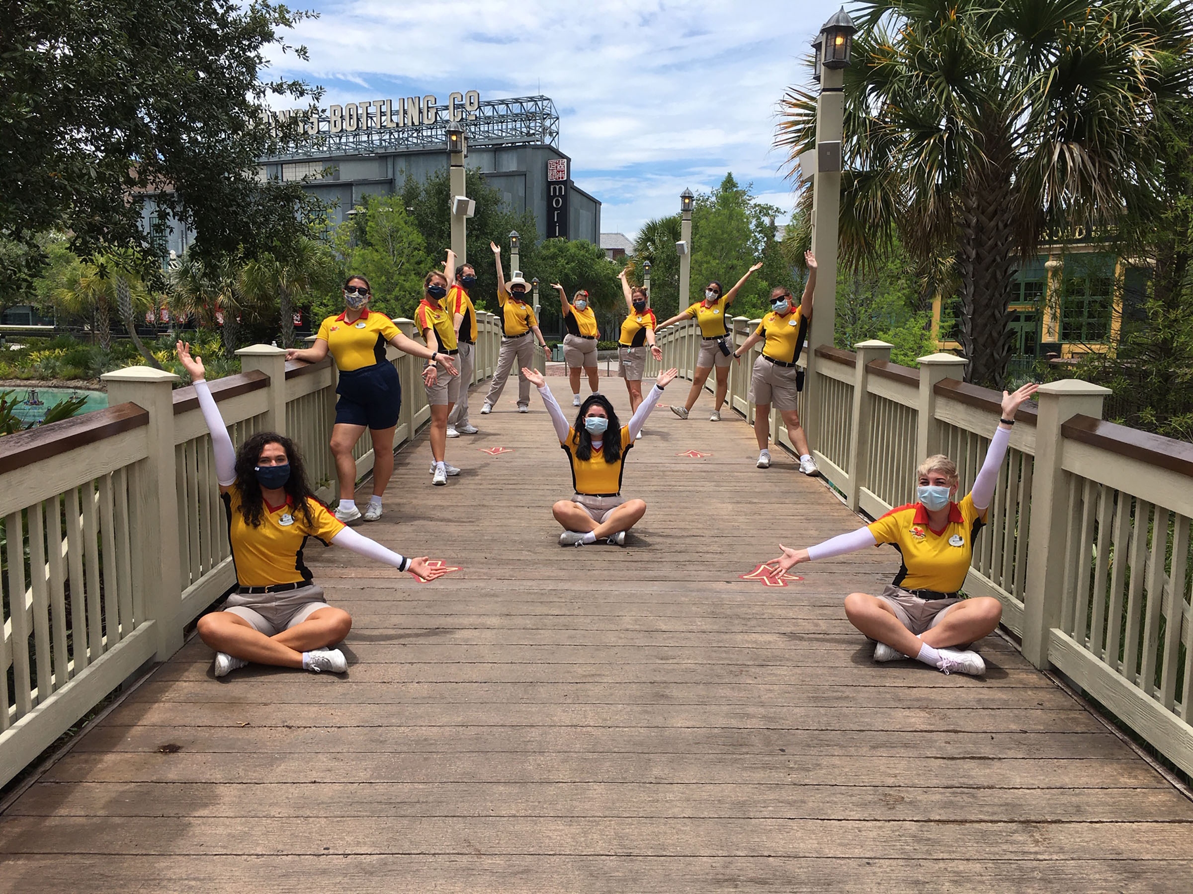 キャストたちもコロナ対策を徹底している模様