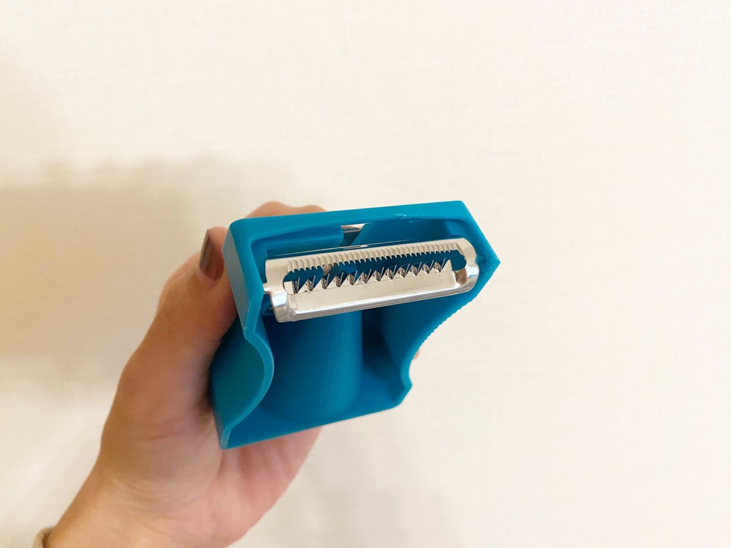 先端についてる刃で千切りもできる