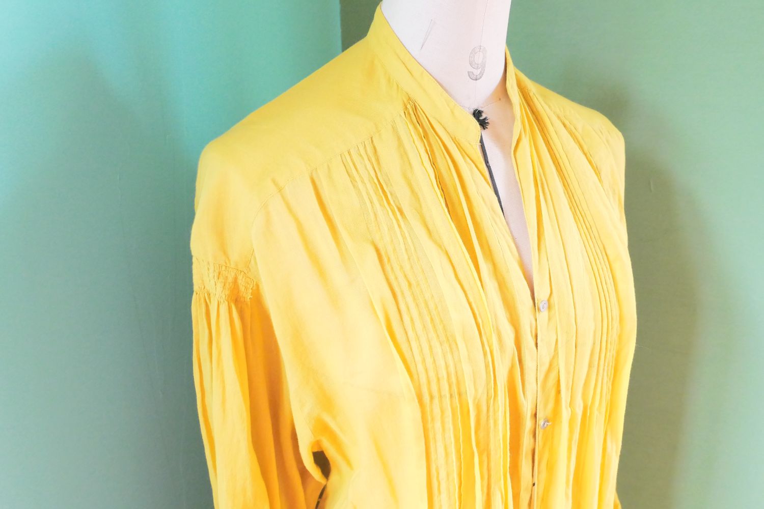 ヌキテパワンピース