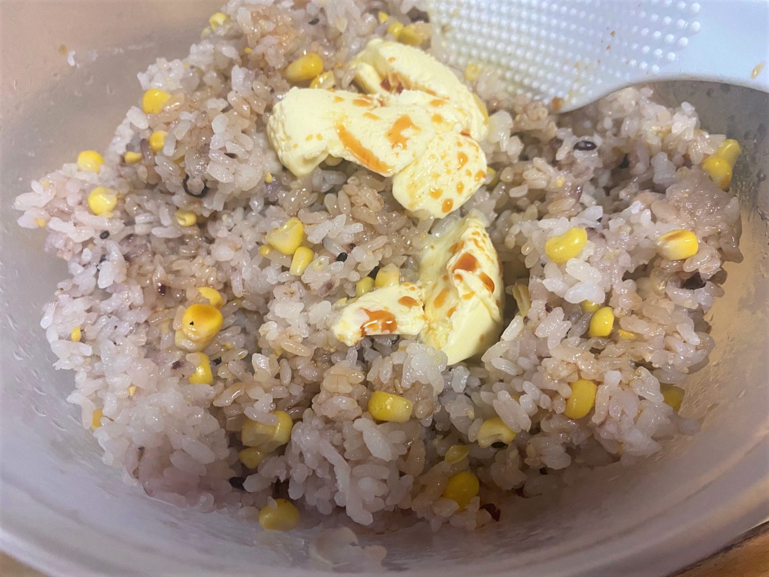 アレンジ1：バター醤油とうもろこしご飯・炊きあがり