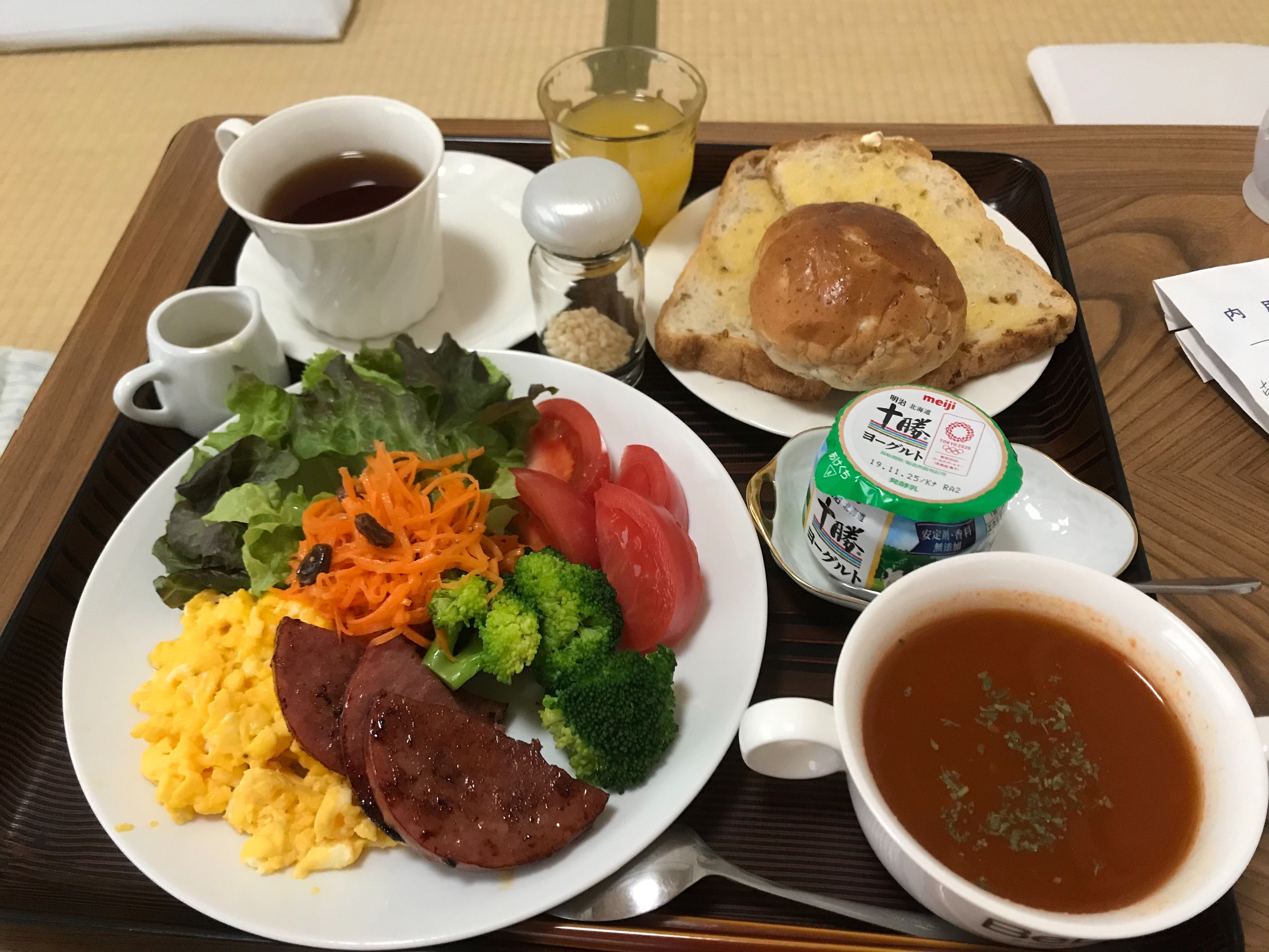 産後のある日の朝ごはん。家庭的な味に元気が湧いてきたそう