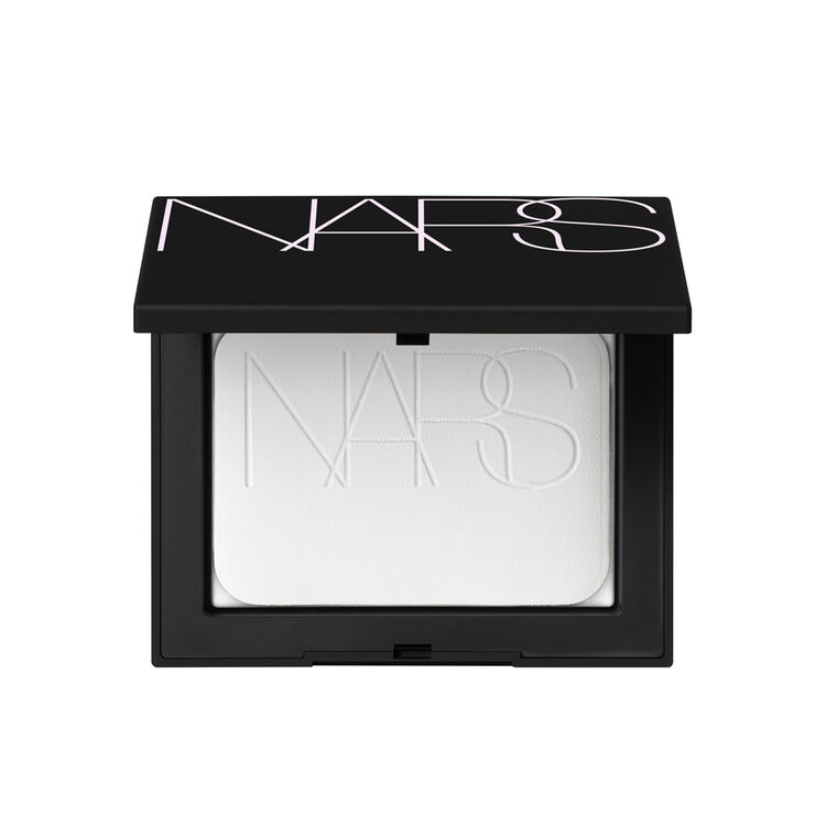 NARS「ライトリフレクティングセッティングパウダー プレスト N」5,500円（税込）