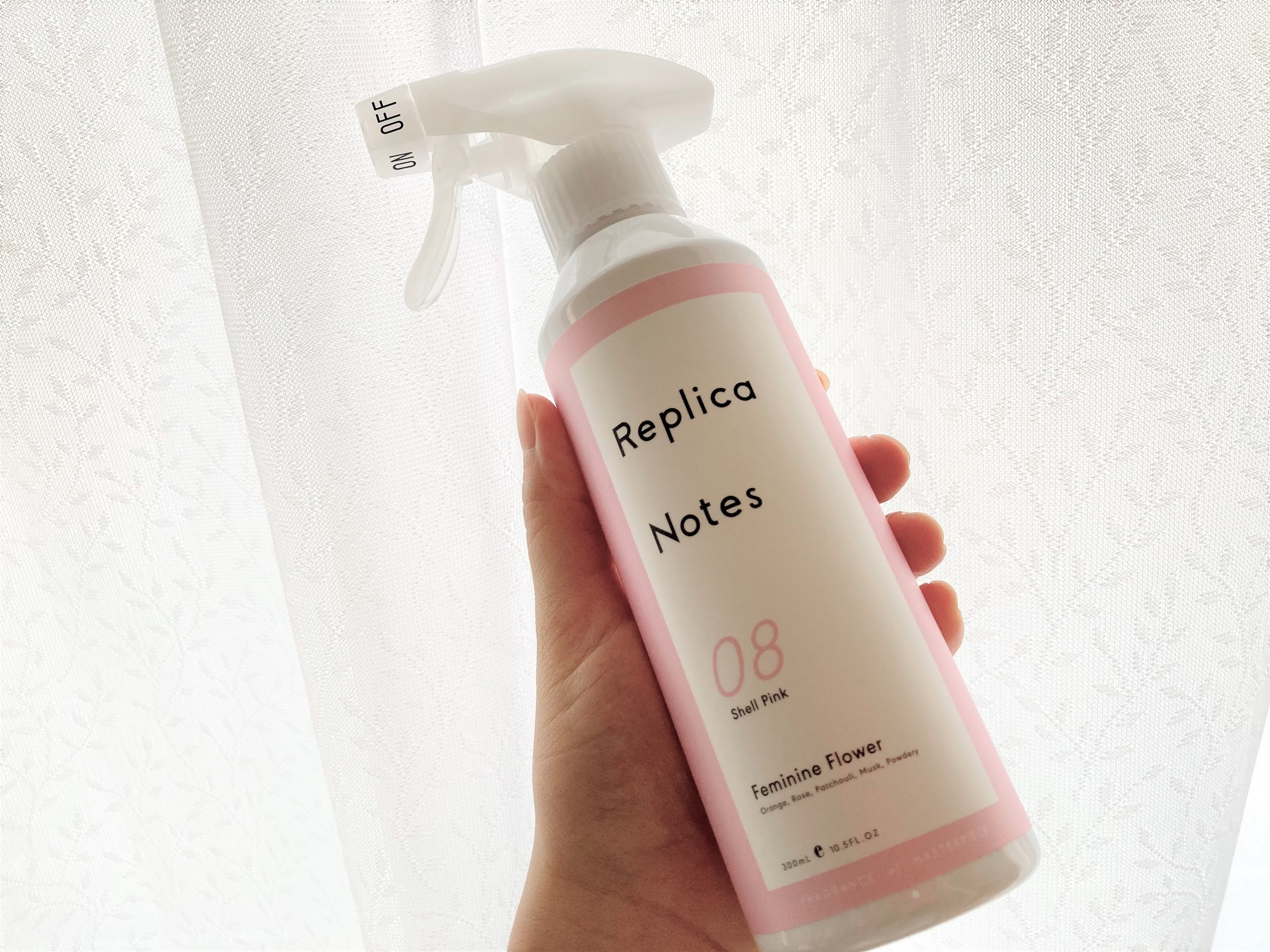 レプリカノーツ「ファブリックミスト08」528円