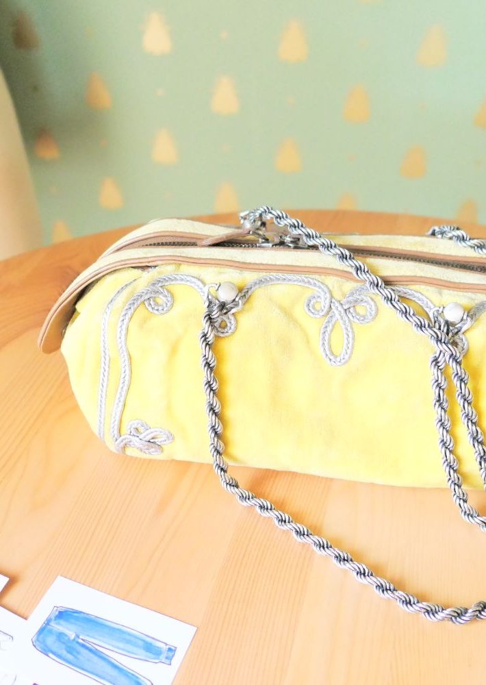 アイテム６「セカンドハンドのバッグ」