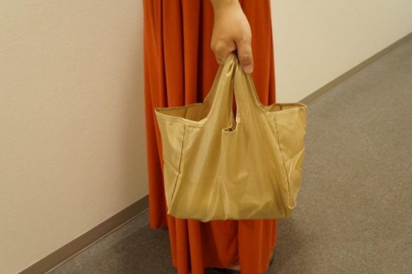 「ポケットecoバッグ」28×16×18cm／398円