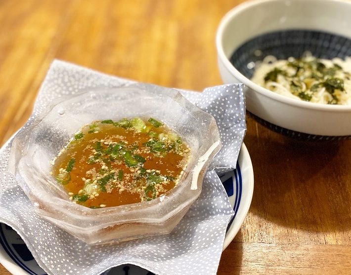 氷の器でそうめんを食べてみた