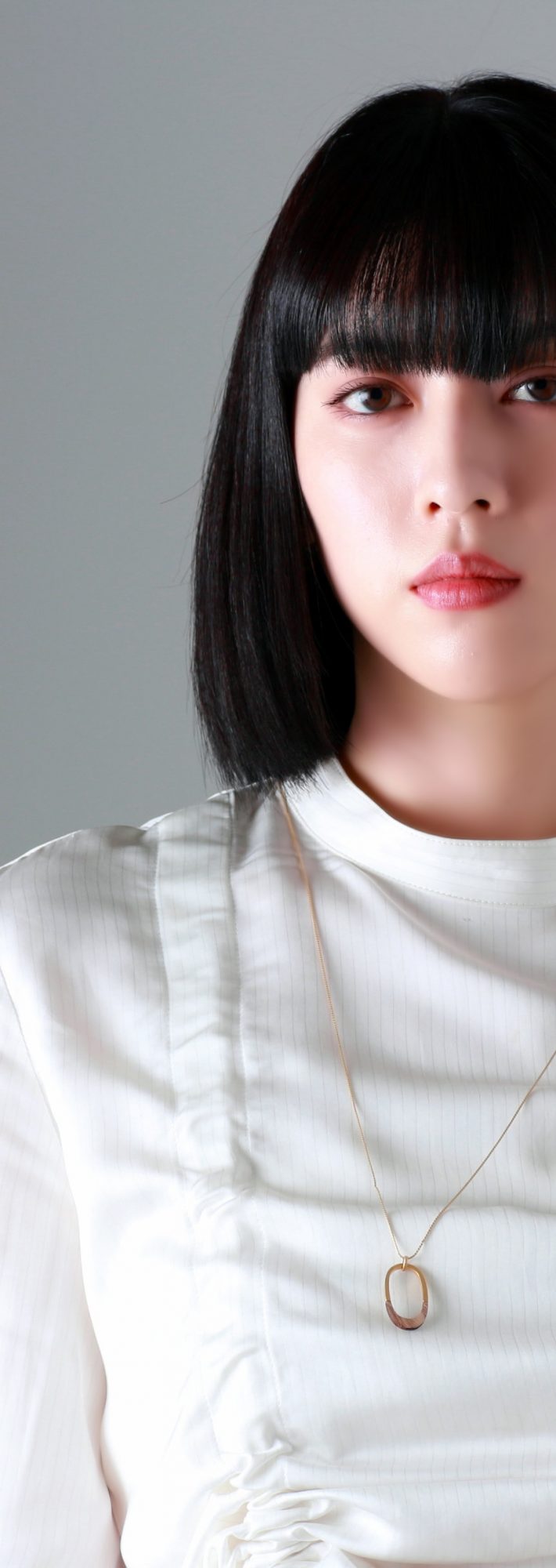 『Daughters (ドーターズ)』三吉彩花インタビュー