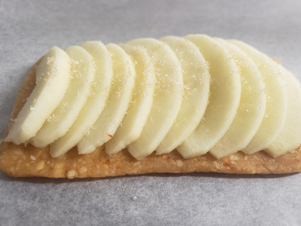 プリッツで作るアップルタルト