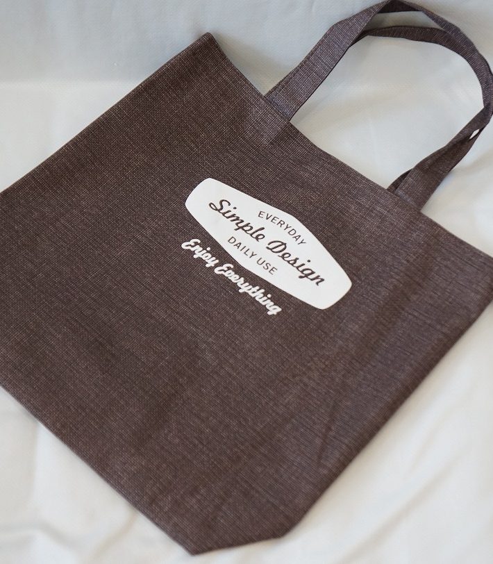 セリア「スリムトートバッグ」