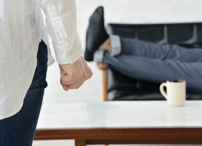 ニート、ヒモ夫、同棲