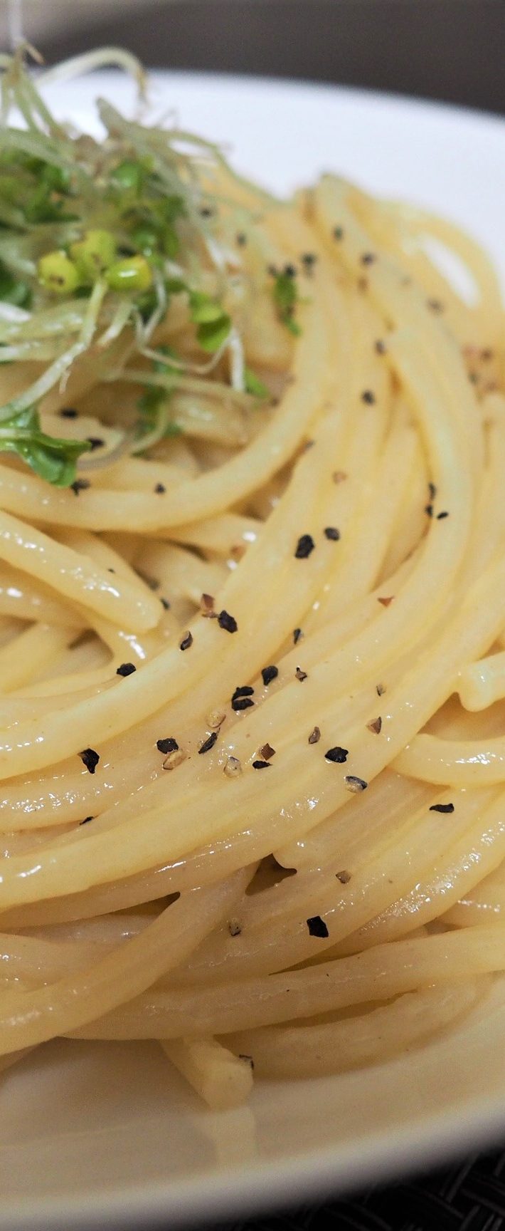 パスタ100gに対して1袋をあえるだけ