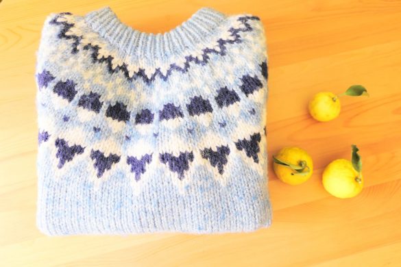 古着のセーターP1020448