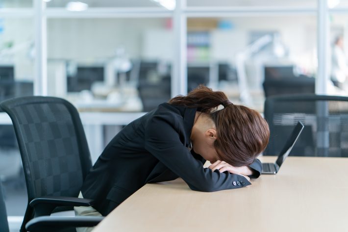 助けて…エクセル邪魔おじさんが仕事の邪魔をする