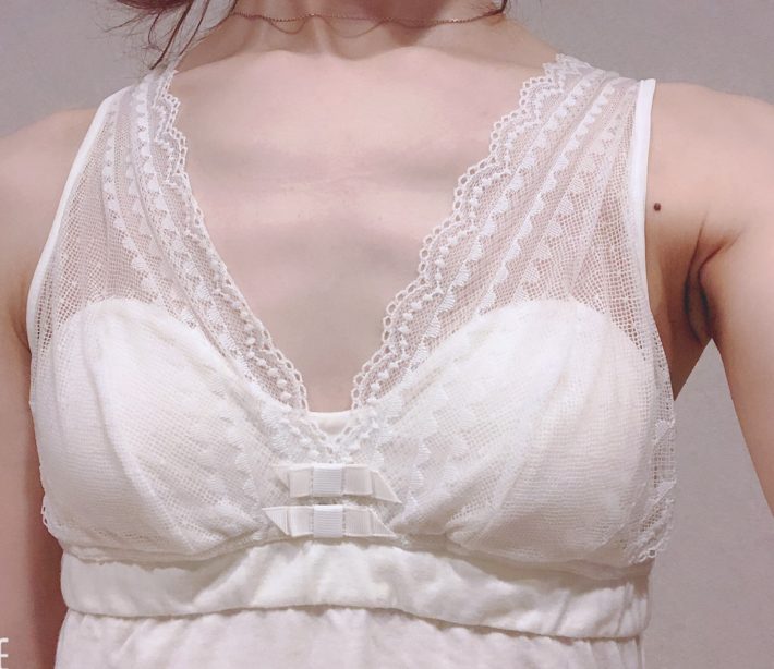 ウンナナクール「ビターリボン　カップ付きキャミソール」