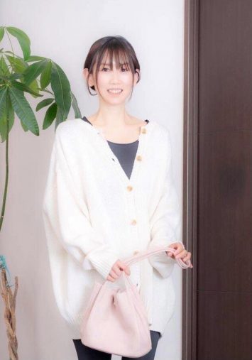 アイシャドウのおかげで可愛い目元に。