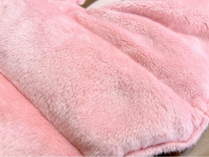 裏地には肌触りのいいふわふわとした素材